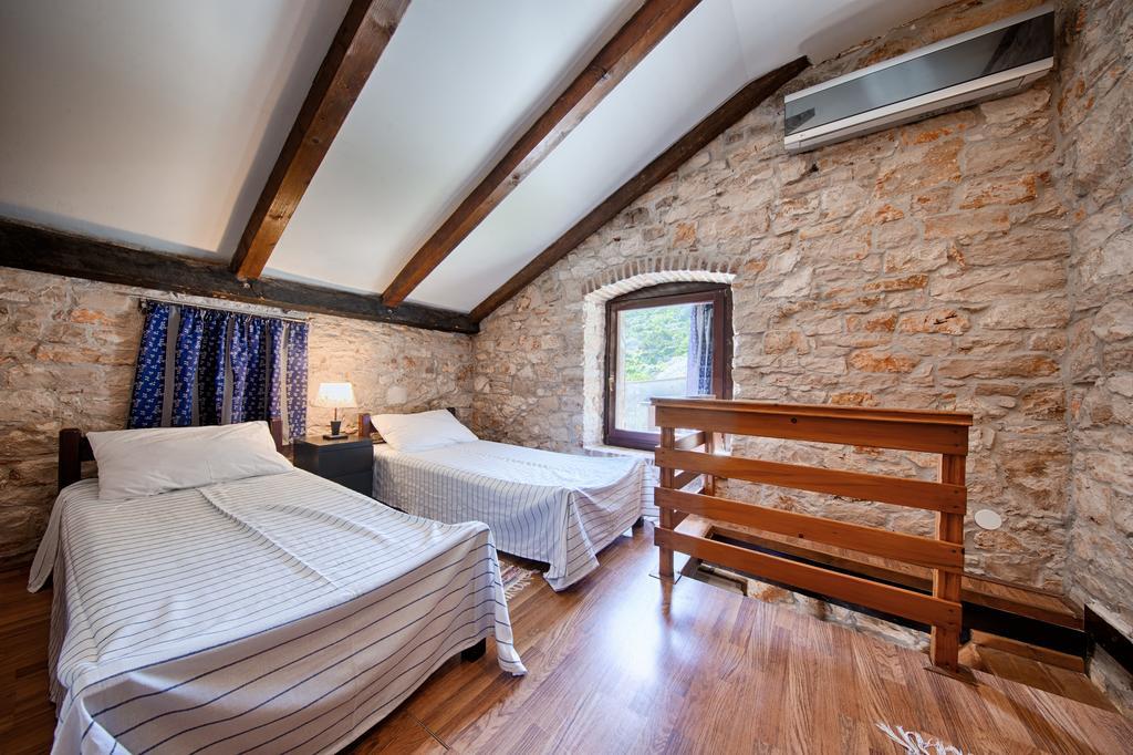 Villa Silente Okljucna Ngoại thất bức ảnh
